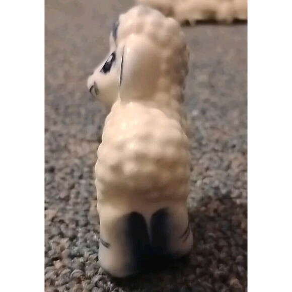 Vintage Gzhel Handmade Porcelain Lamb Miniature Figurine Russia Folk Art Decor - Picture 6 of 7
